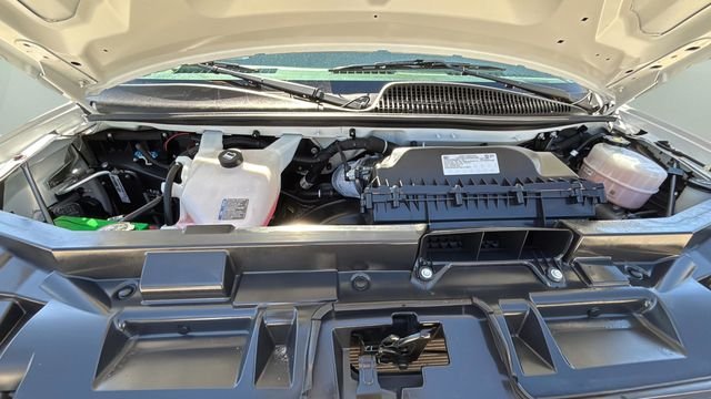 Used 2024 White GMC Work Van image 31