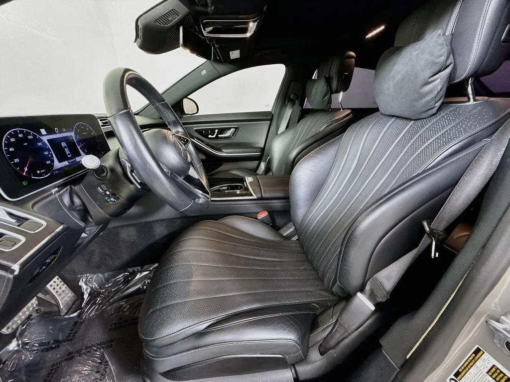 Used 2022 Gray Mercedes-Benz S 580 image 21
