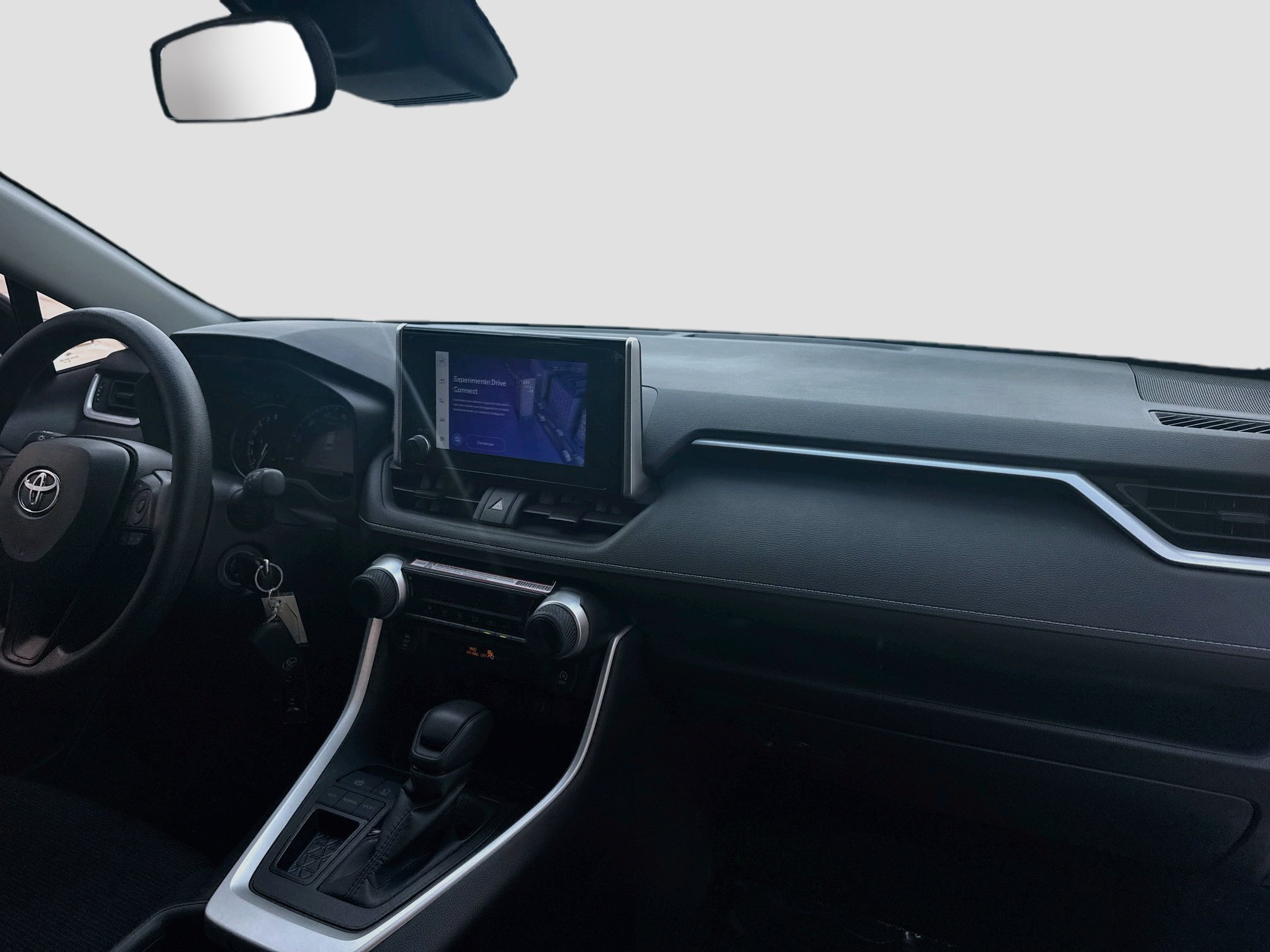 Used 2025 Ice Toyota LE image 30