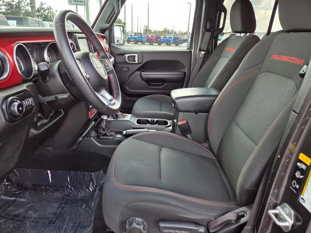 2022 Jeep Wrangler Unlimited Rubicon - Photo 22