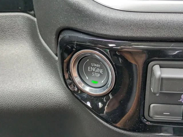 2026 GMC Sierra 1500 SLT - Photo 27