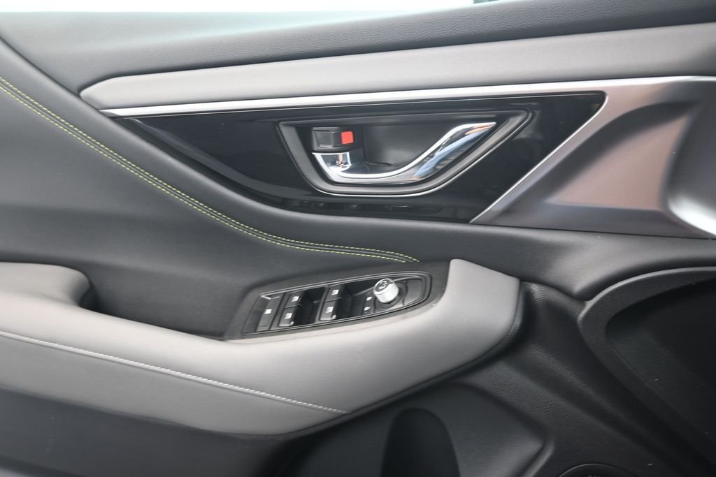 Used 2024 Crystal Black Silica Subaru Onyx Edition image 15