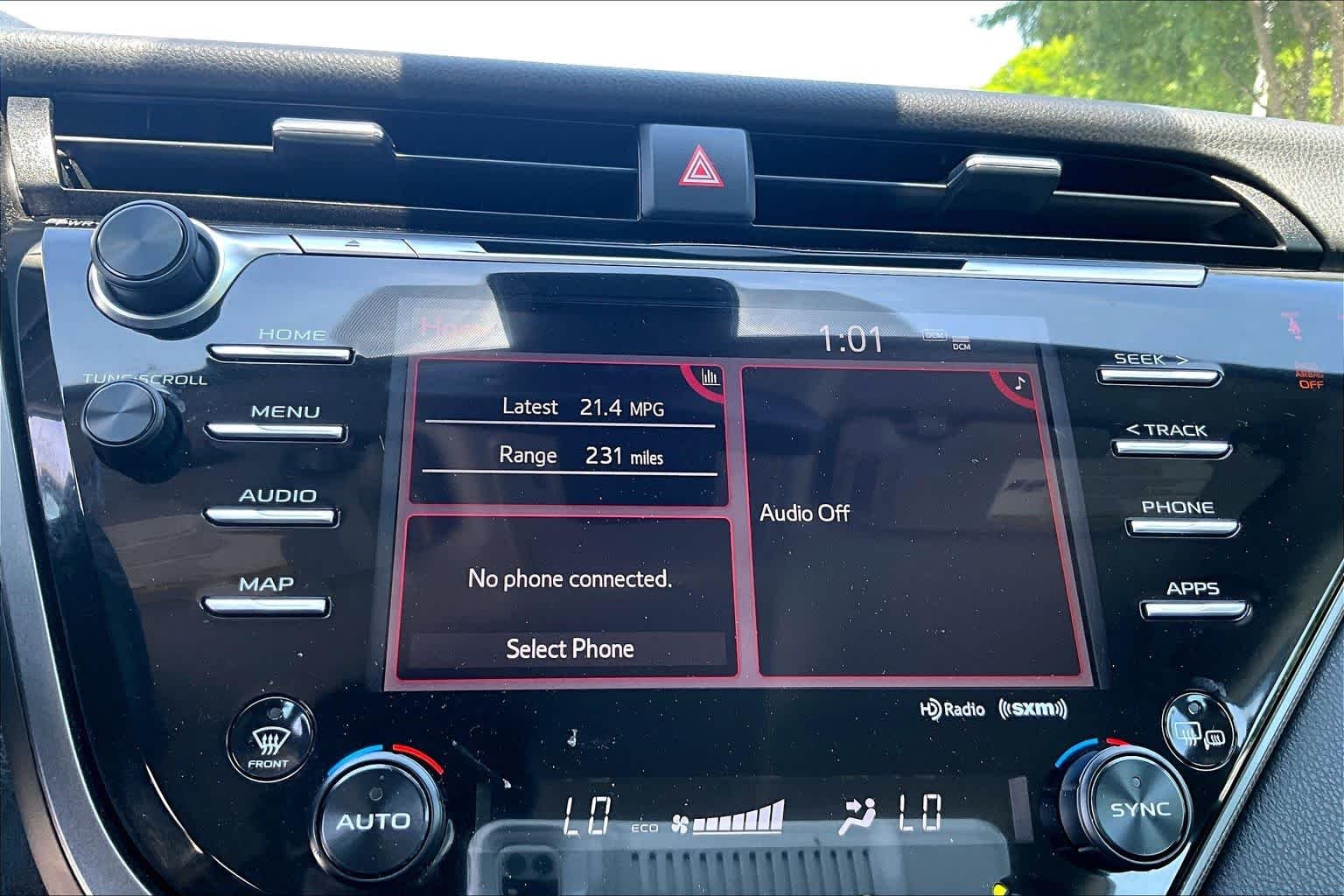 Used 2020 Galactic Aqua Mica Toyota XSE image 33