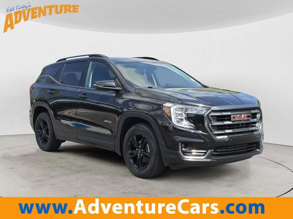 2022 GMC Terrain AT4 AWD's photo