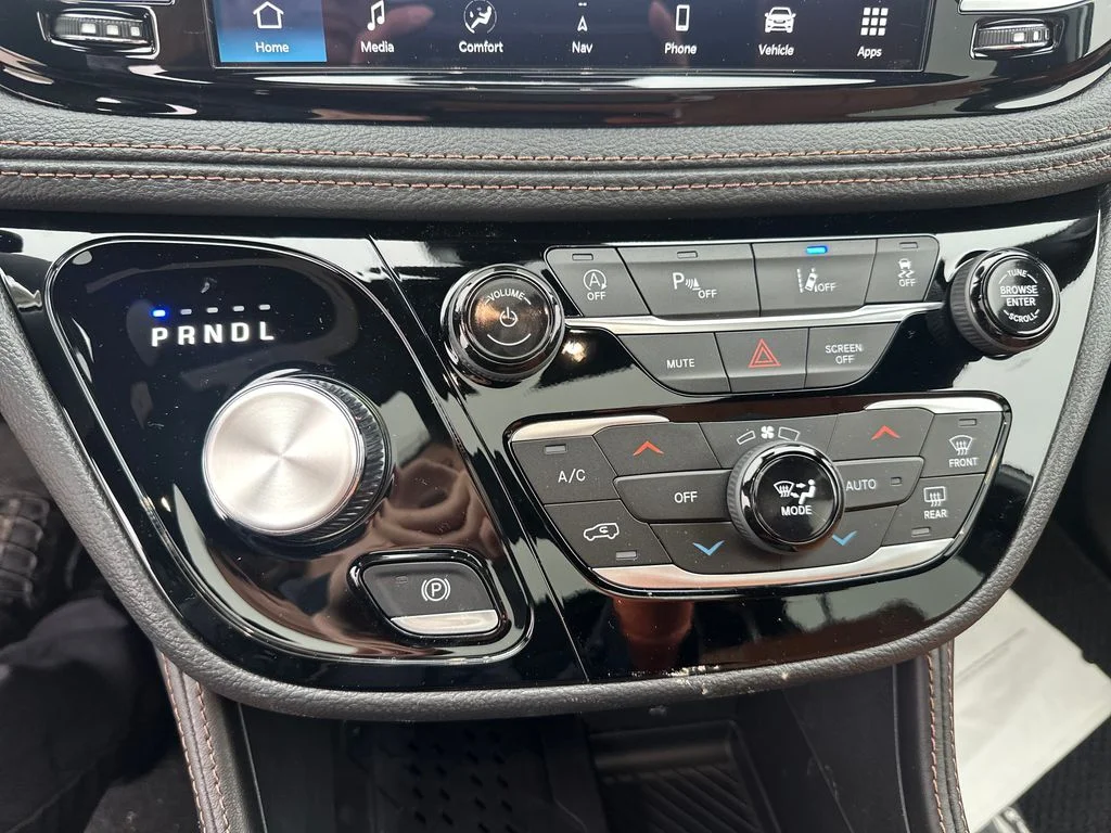 2026 Chrysler Pacifica Pinnacle - Photo 24