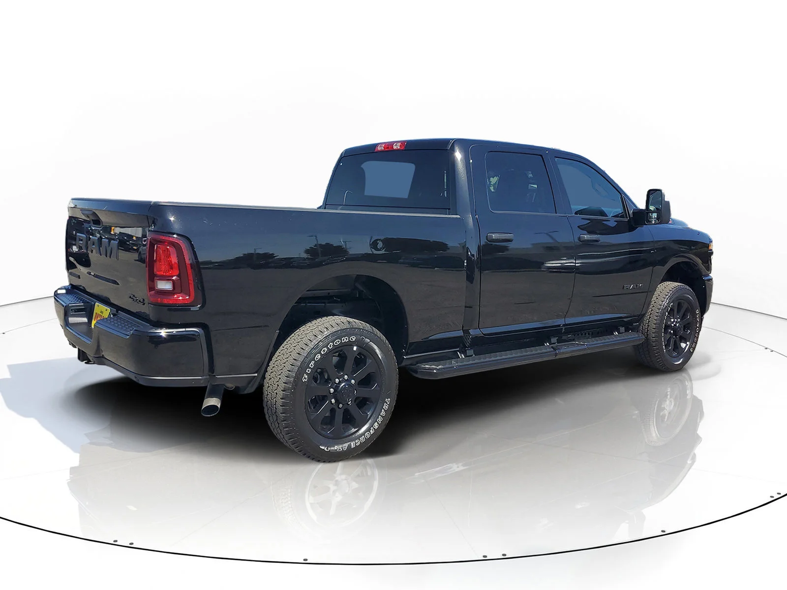 Certified Used 2025 Black Ram Big Horn image 3