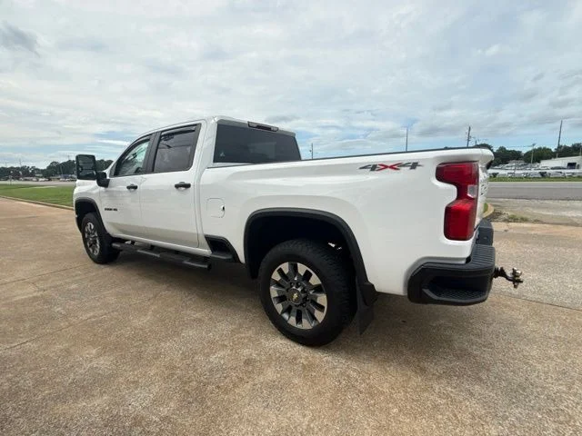 Used 2024 White Chevrolet Custom image 6