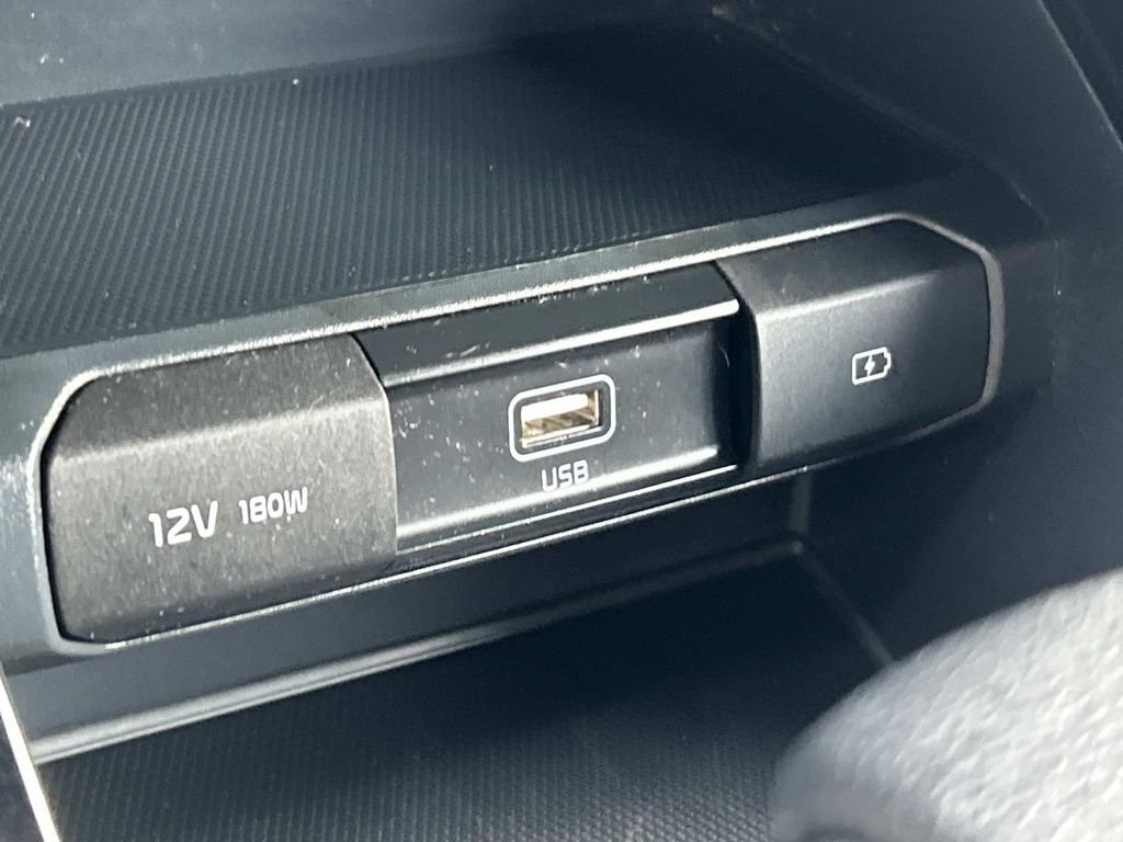 Used 2022 Black Kia LX image 28