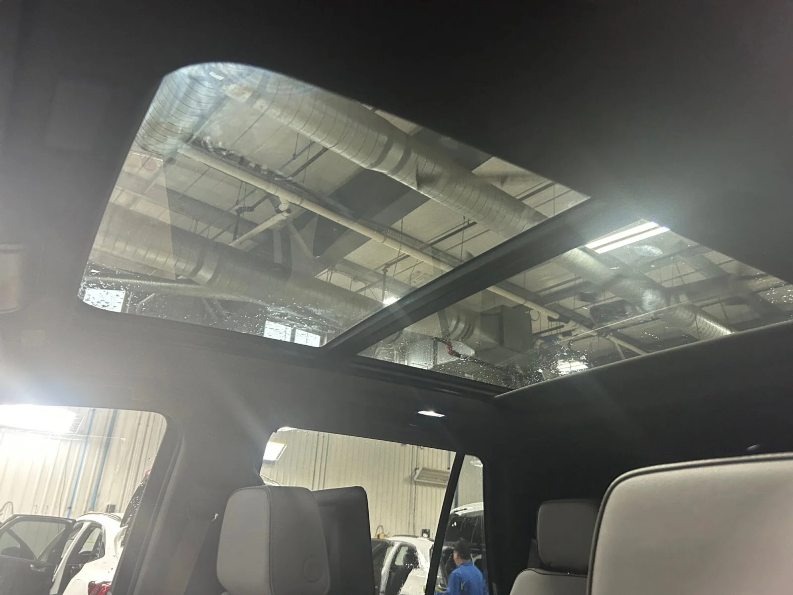 New 2026 Summit White GMC Elevation image 17