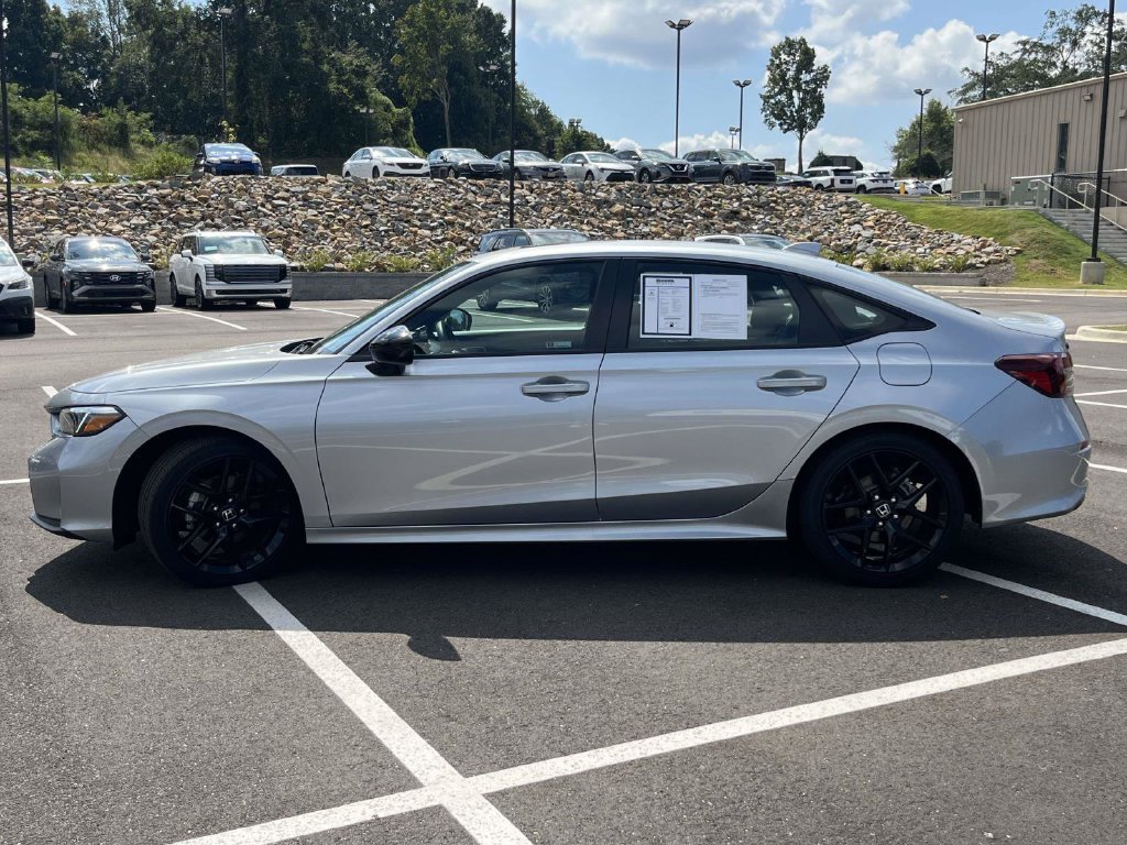 Used 2026  Honda Sport image 6