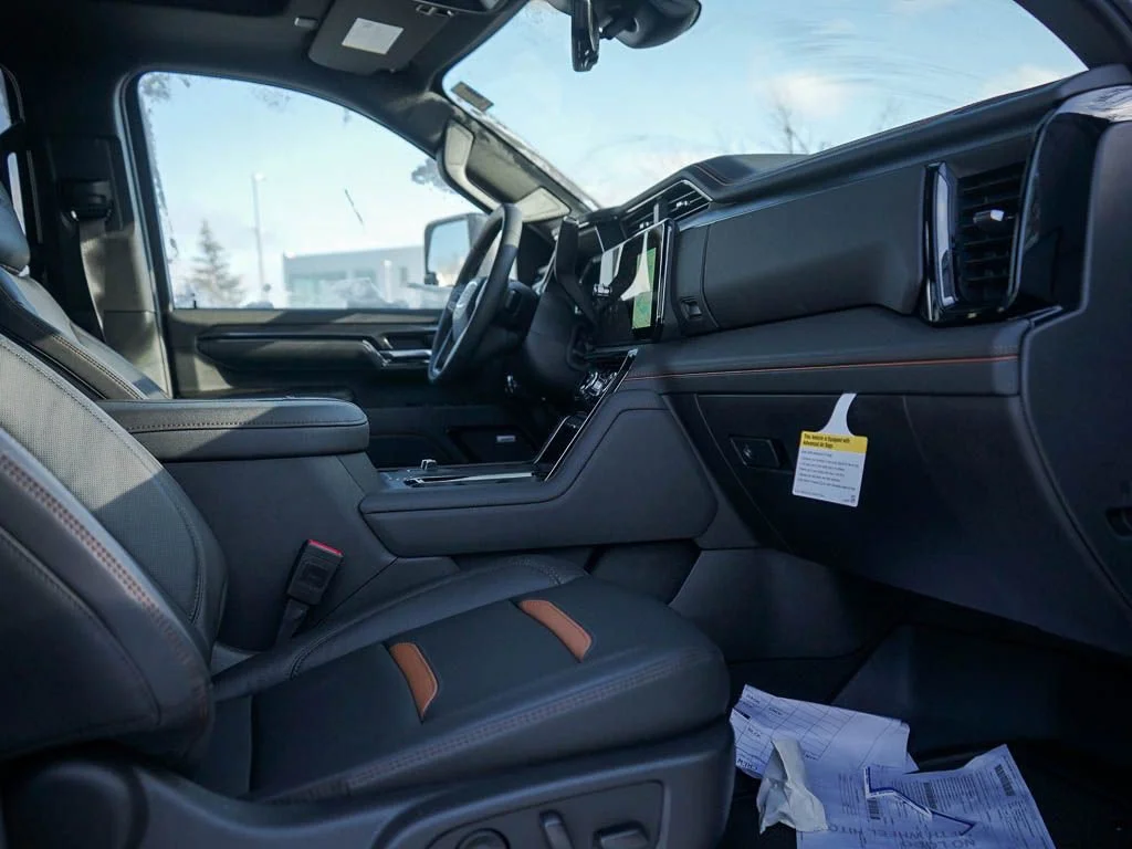 2026 GMC Sierra 2500HD AT4 - Photo 9