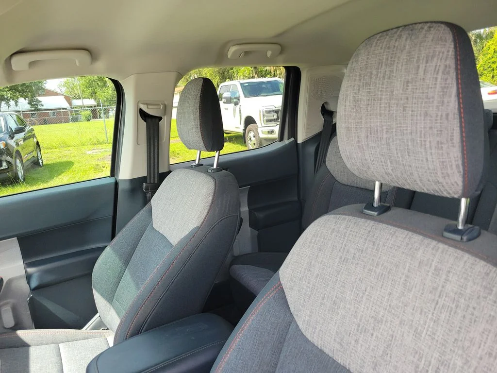 Used 2024 Gray Ford XLT image 19