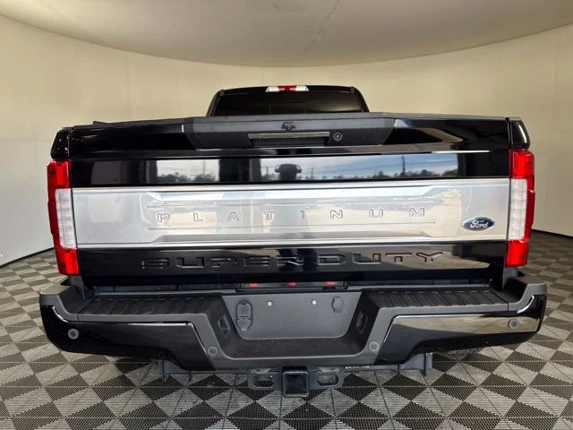 Used 2017 Shadow Black Ford Platinum image 21
