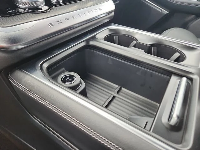 New 2026 Glacier Gray Metallic Tri-Coat Ford Platinum image 19