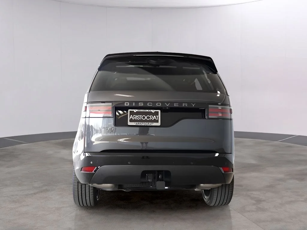 Certified Used 2025 Carpathian Gray Premium Metallic Land Rover Dynamic SE image 6