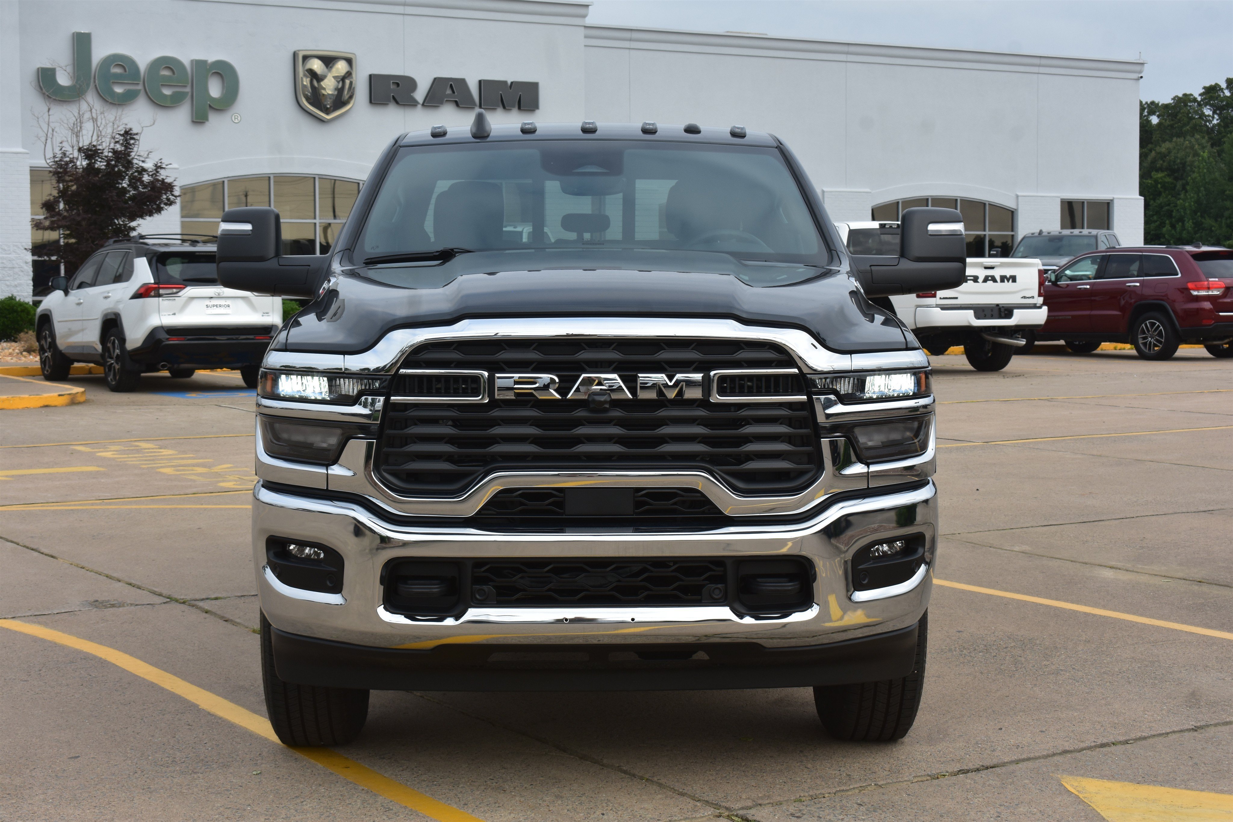 New 2026 Forged Blue Metallic Exterior Paint RAM Tradesman image 2