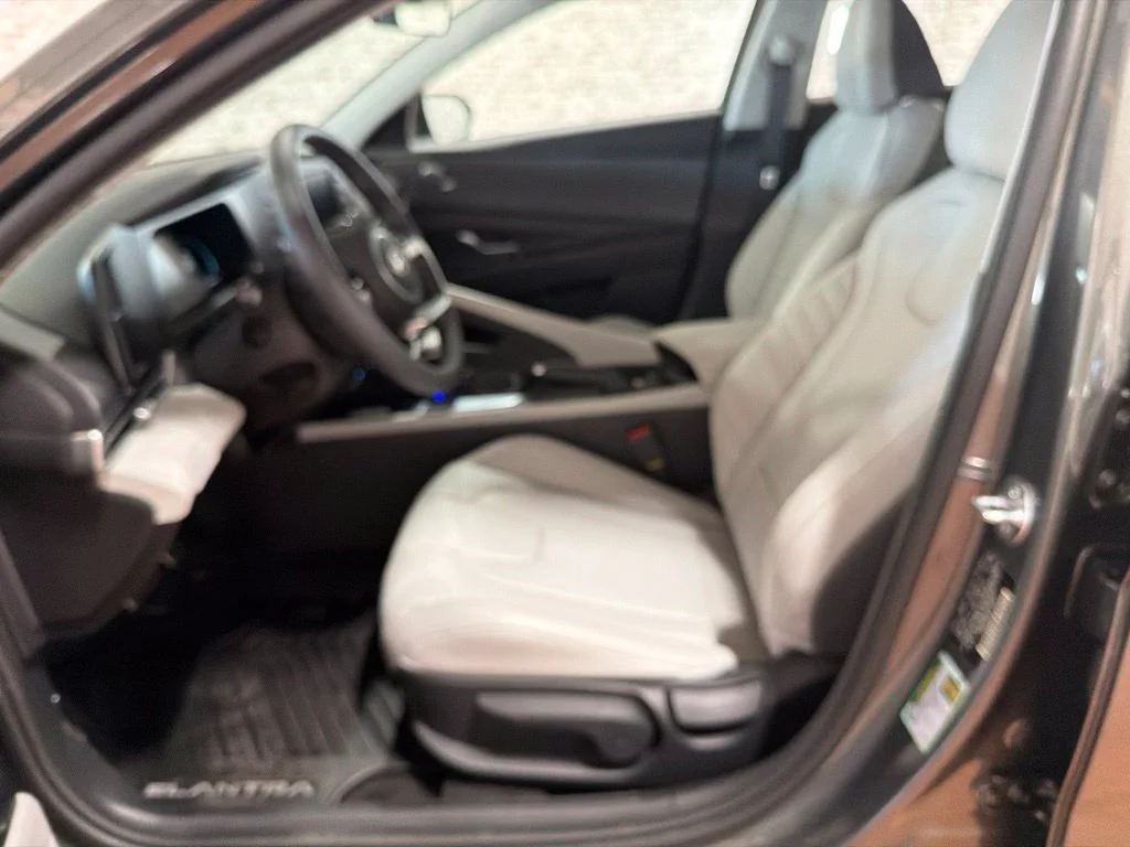 New 2026 Amazon Gray Hyundai SEL Sport Plus image 28