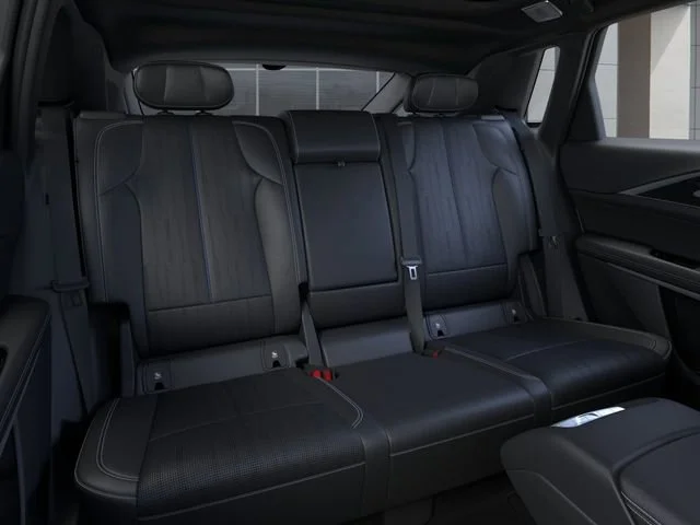 2026 Cadillac LYRIQ V - Photo 17