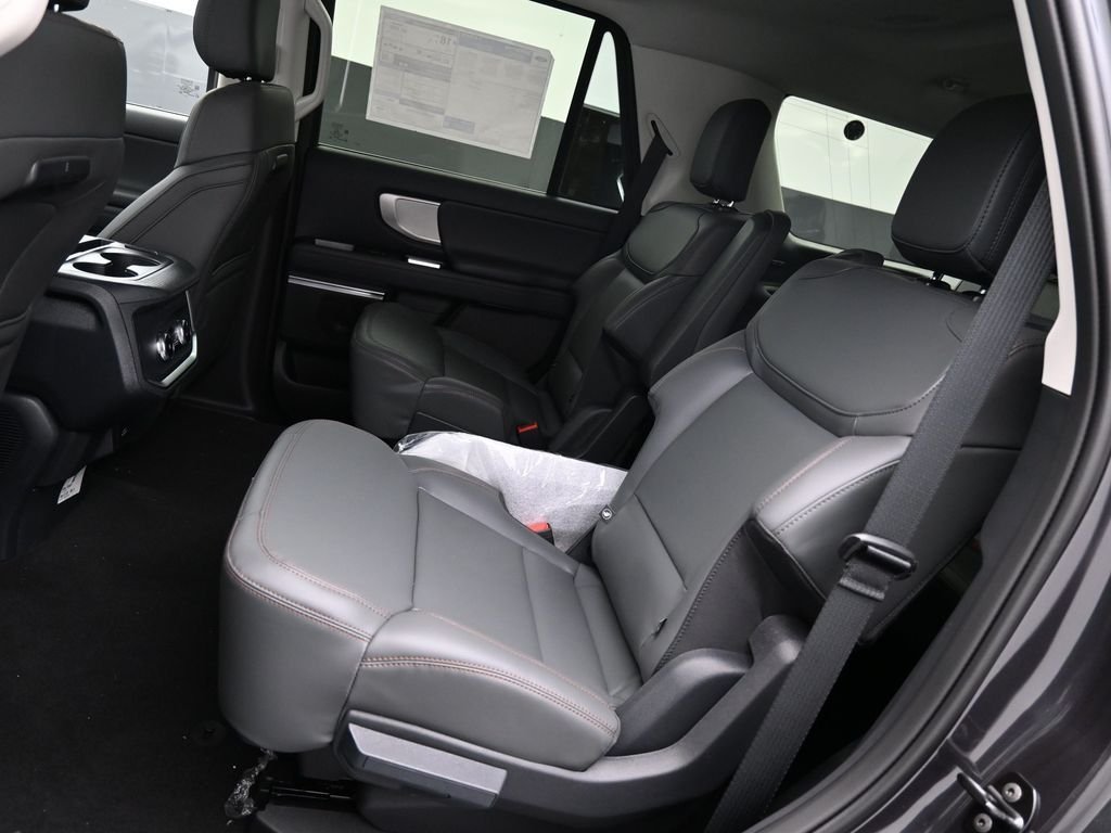 New 2025 Dark Matter Gray Metallic Ford Active image 23