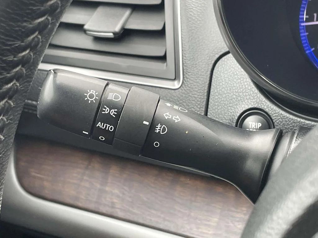 2019 Subaru Outback Limited - Photo 13