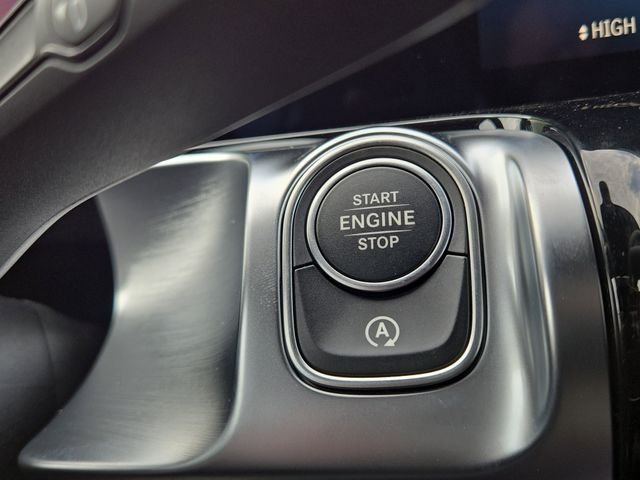 New 2026 Starling Blue Metallic Mercedes-Benz GLB250 image 11