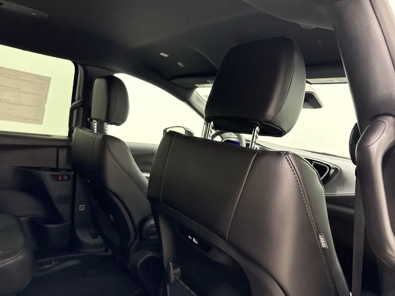 2026 Chrysler Pacifica Select - Photo 13