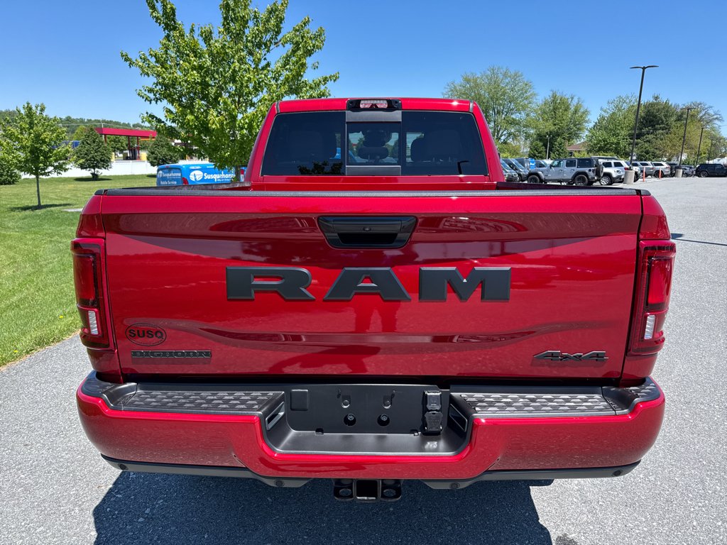 New 2026 Molten Red Pearl-Coat Exterior Paint RAM Big Horn image 12
