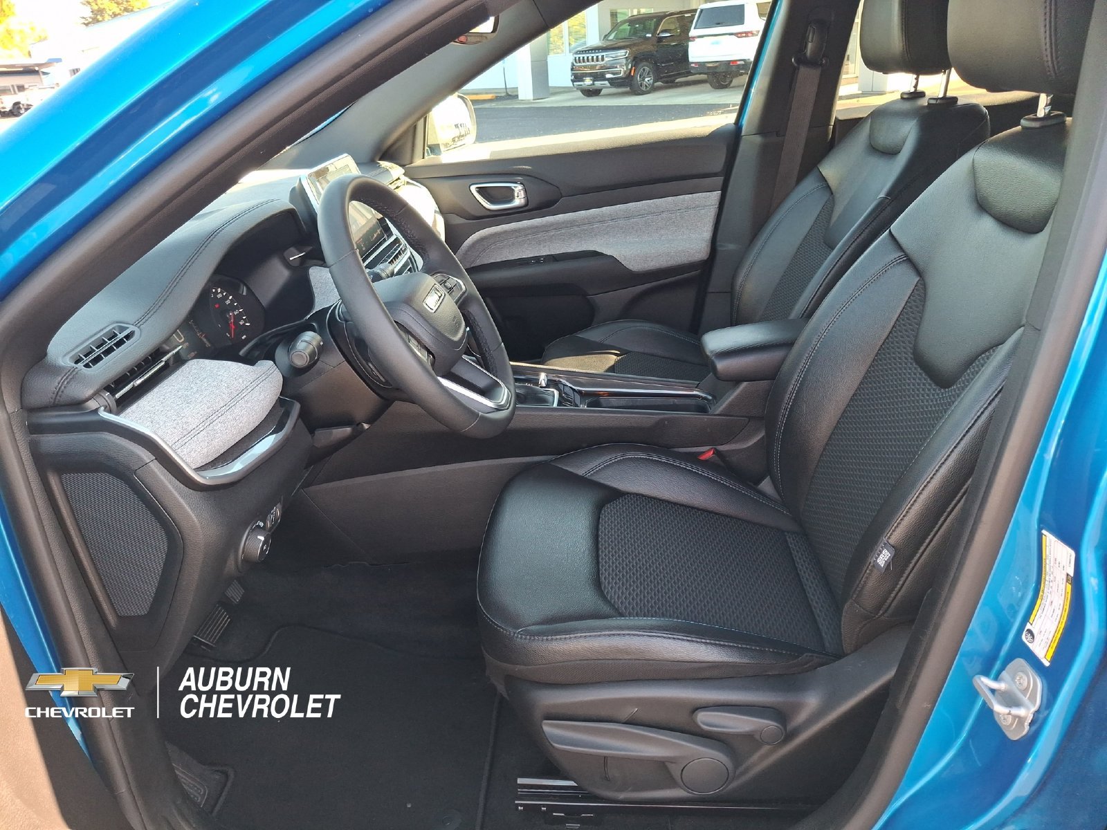 2025 Jeep Compass Latitude - Photo 17