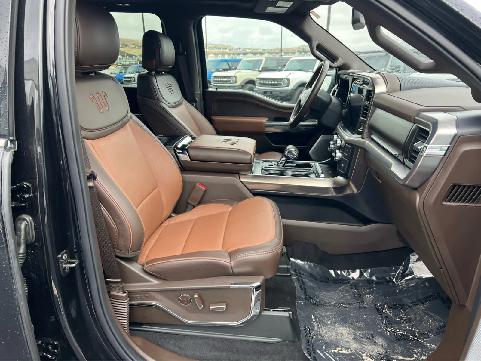 Certified Used 2025 Agate Black Ford King Ranch image 17