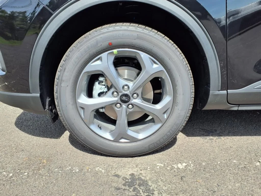 2025 Ford Escape ST-Line - Photo 7