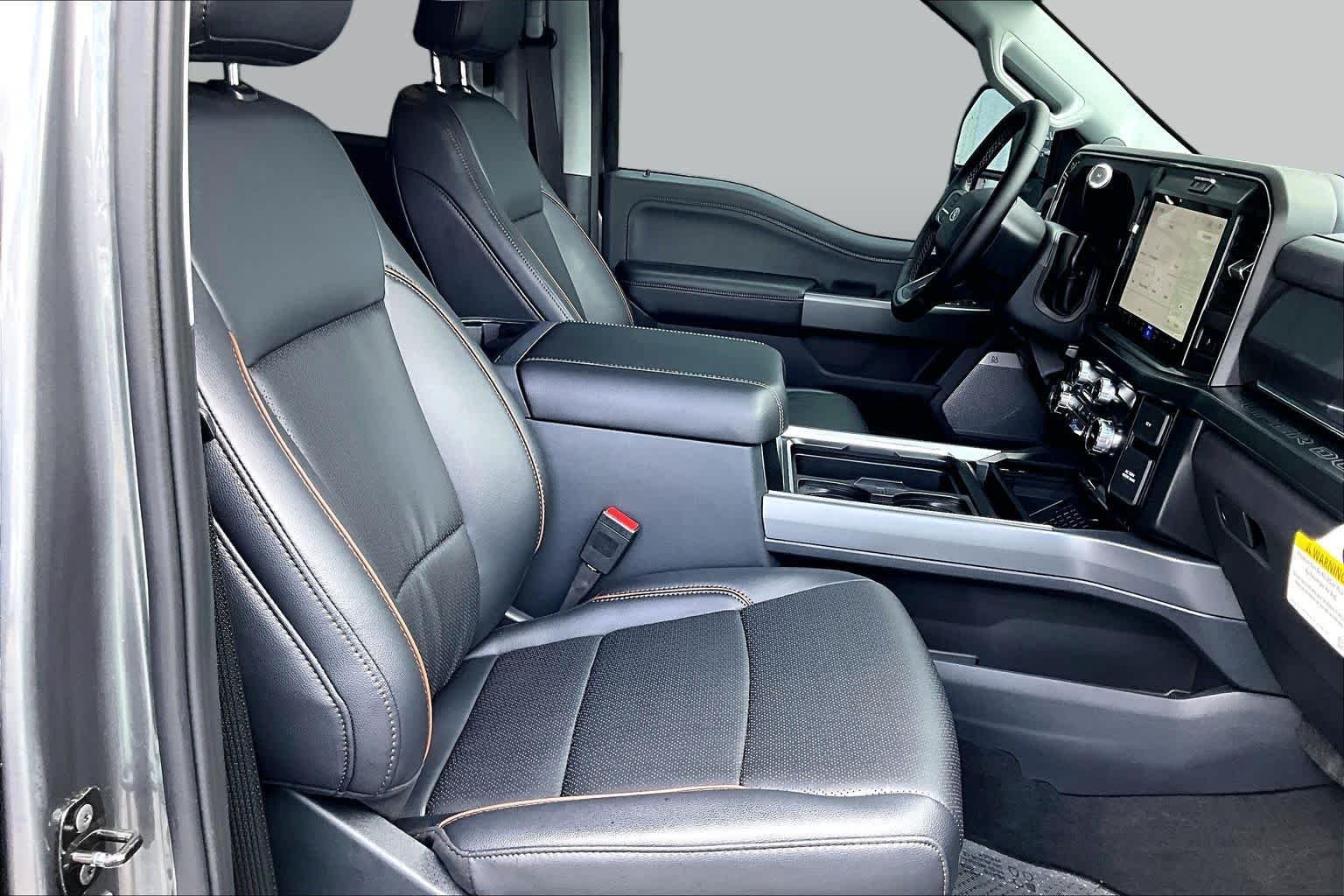 2025 Ford F-250 Super Duty Lariat - Photo 17