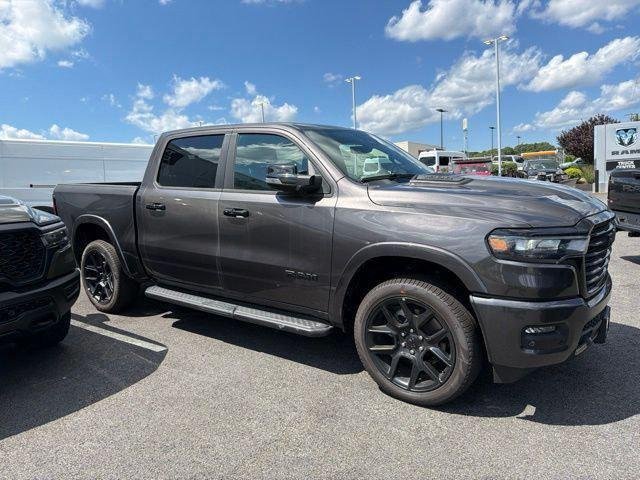 Crystal Metallic 2026 RAM 1500 Pickup Truck Four-Wheel Drive 8-Speed Automatic