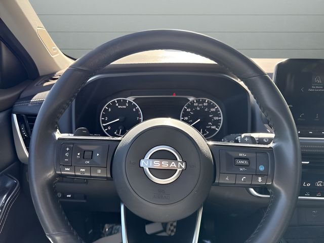 Used 2023 Gray Nissan SL image 13