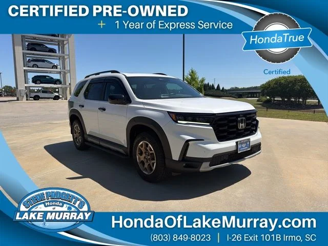 2024 Honda Pilot TrailSport AWD's photo