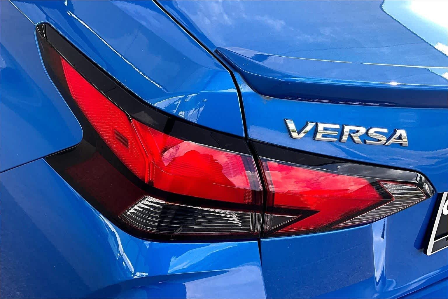 Certified Used 2023 Electric Blue Metallic Nissan SR image 28