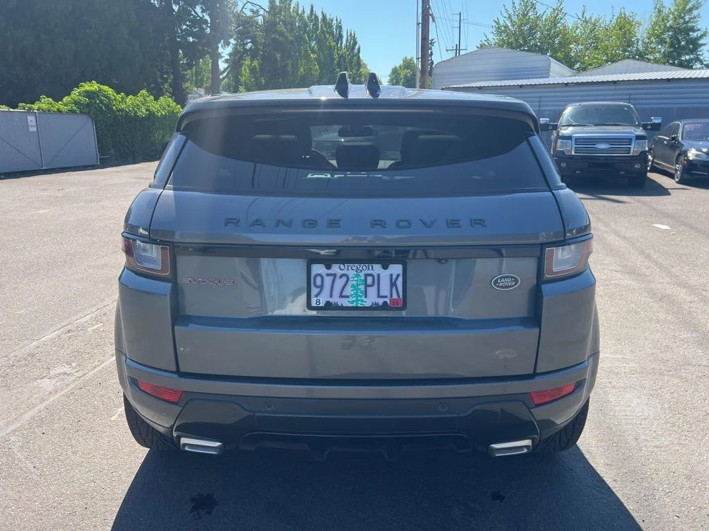 Used 2018 Gray Land Rover Landmark Edition image 6