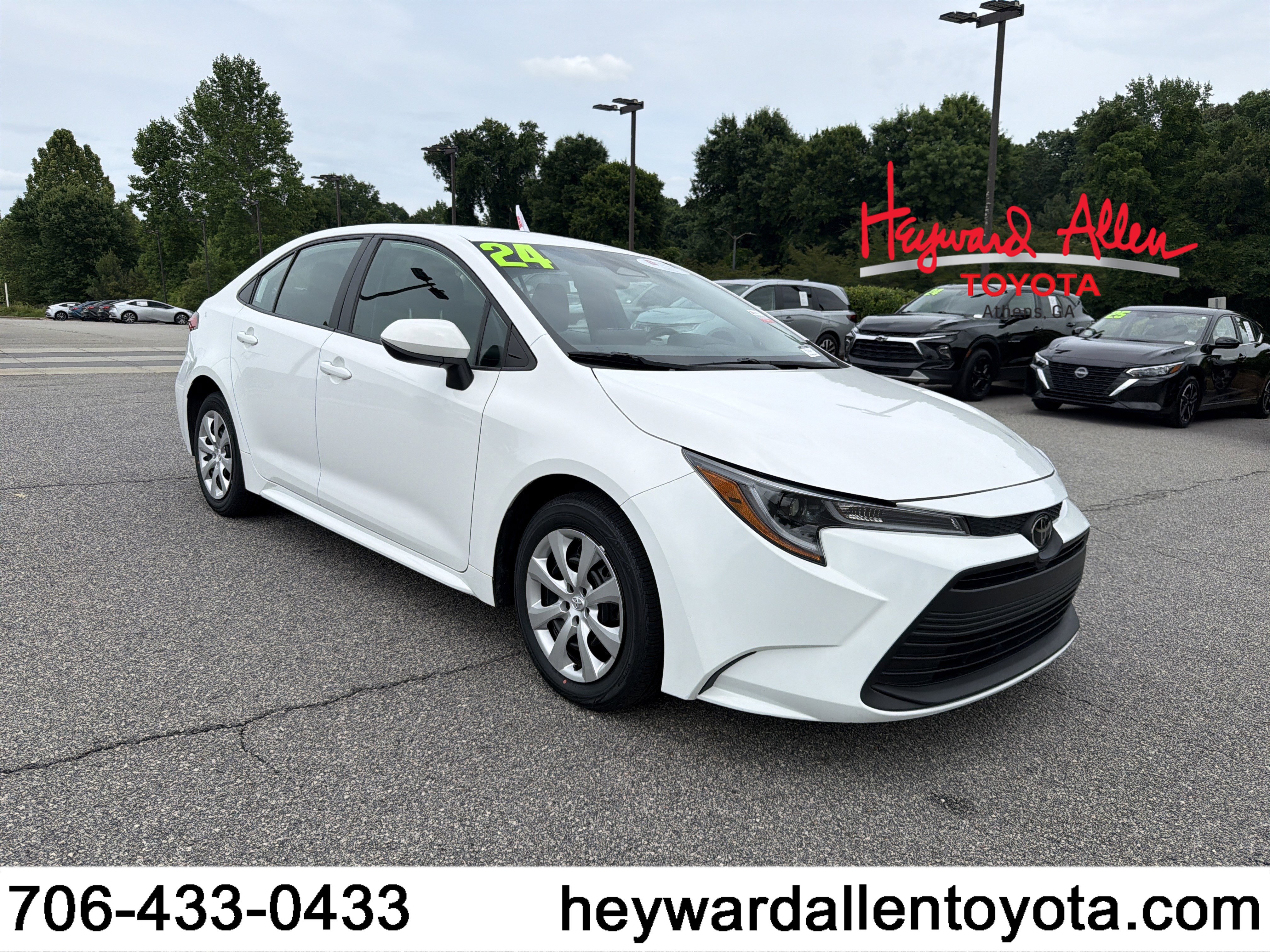 2024 Toyota Corolla LE CVT's photo