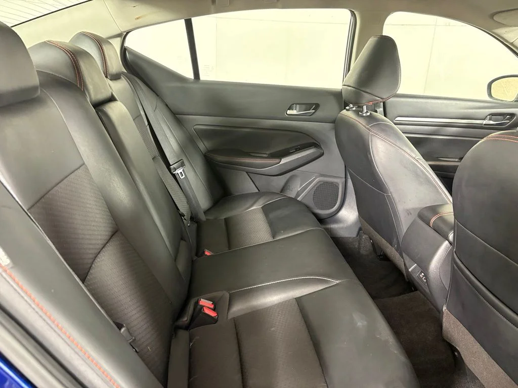 Used 2024 Blue Nissan 2.5 SR image 17