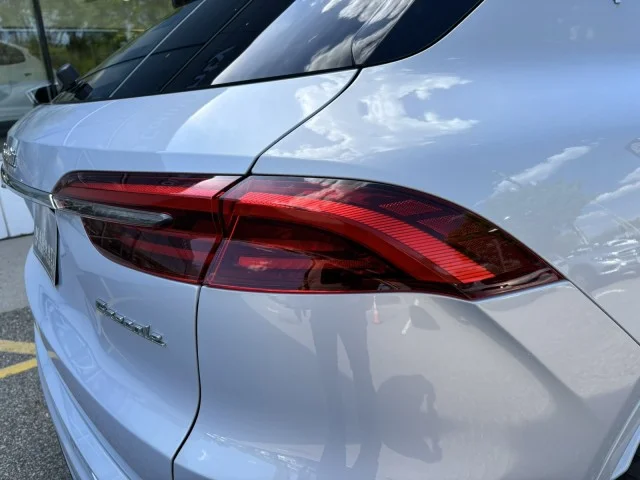 Used 2023 Bianco Astro Metallic Maserati GT ~Heads Up Display ~ Premium Plus Package !!! LOADED !!! image 10