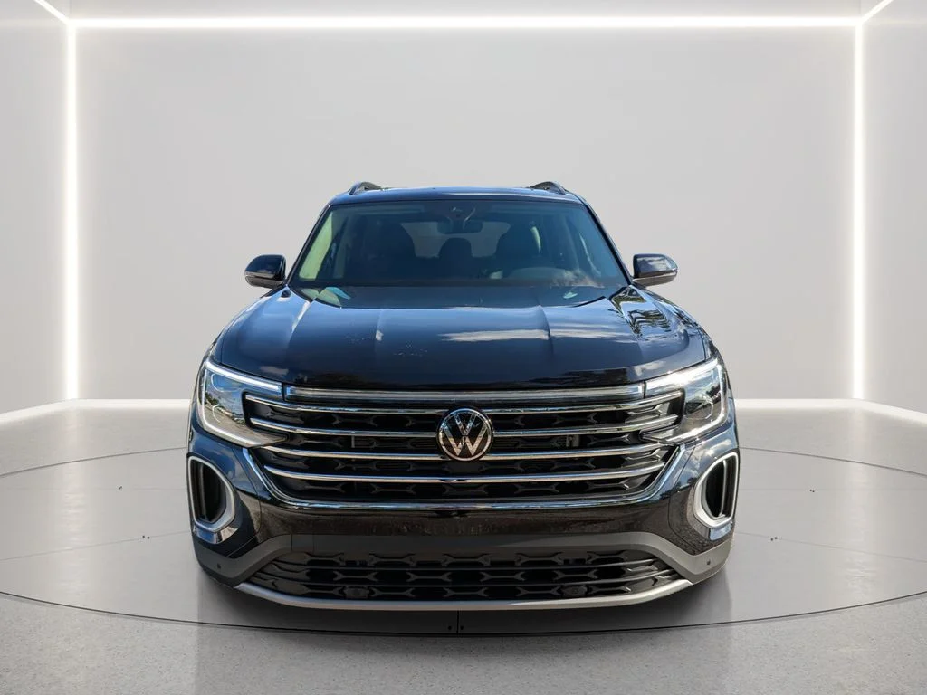 New 2026 Black Volkswagen 2.0T SE w/Technology image 6