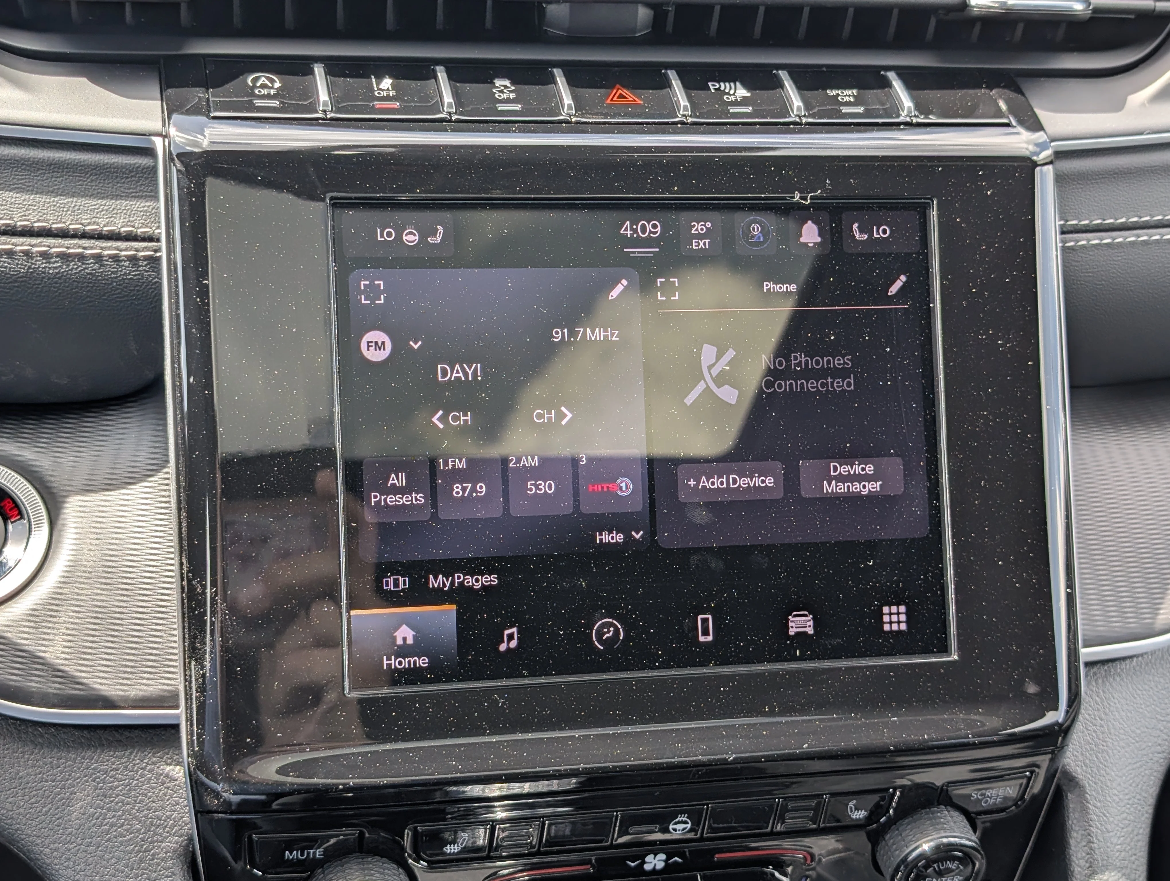 New 2025 Baltic Grey Metallic Jeep Altitude image 30