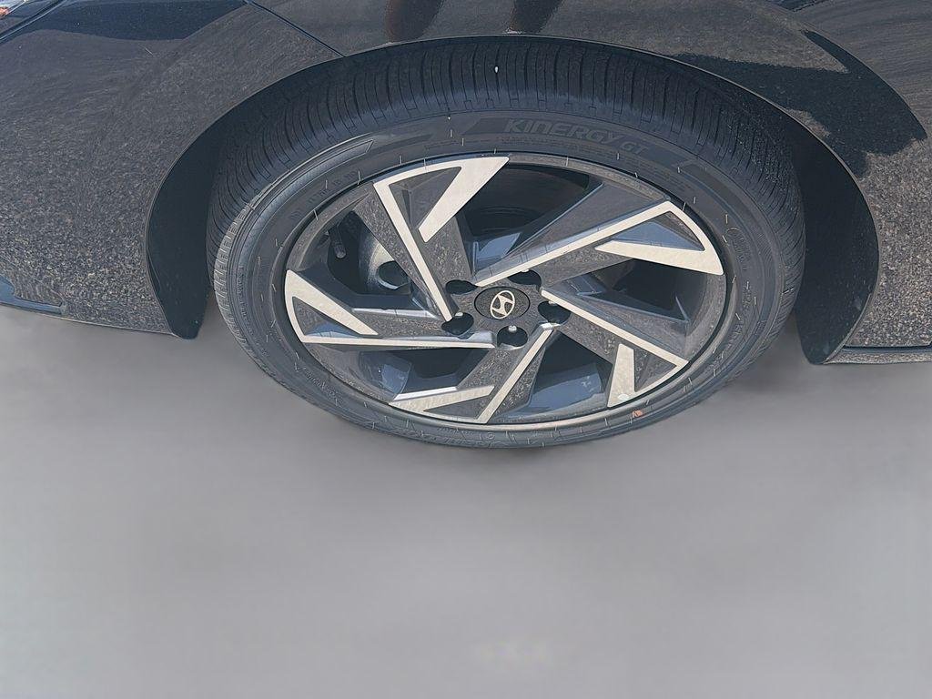 New 2026 Abyss Black Hyundai Limited image 23