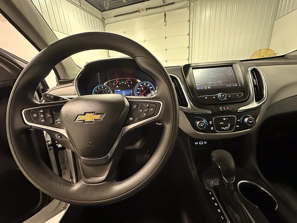 Used 2024 Summit White Chevrolet LS image 34