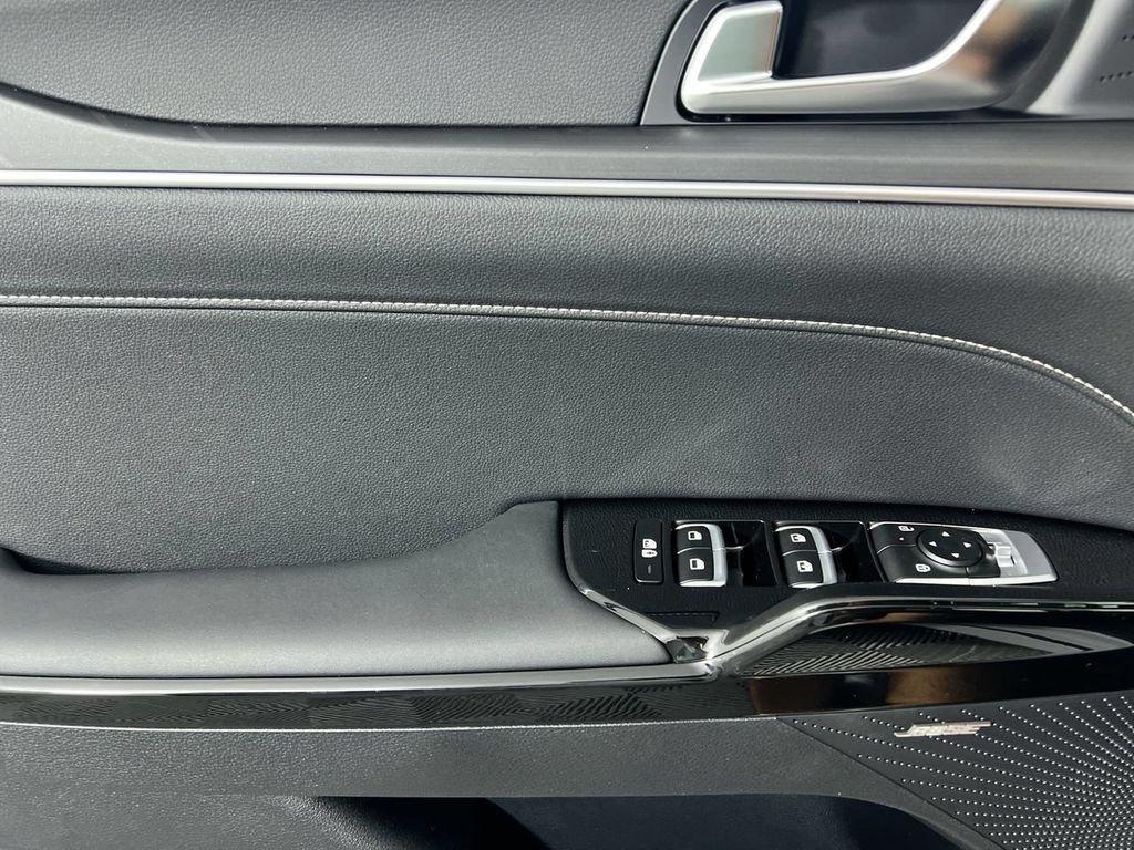New 2026 Wolf Gray Kia GT-Line FWD image 16