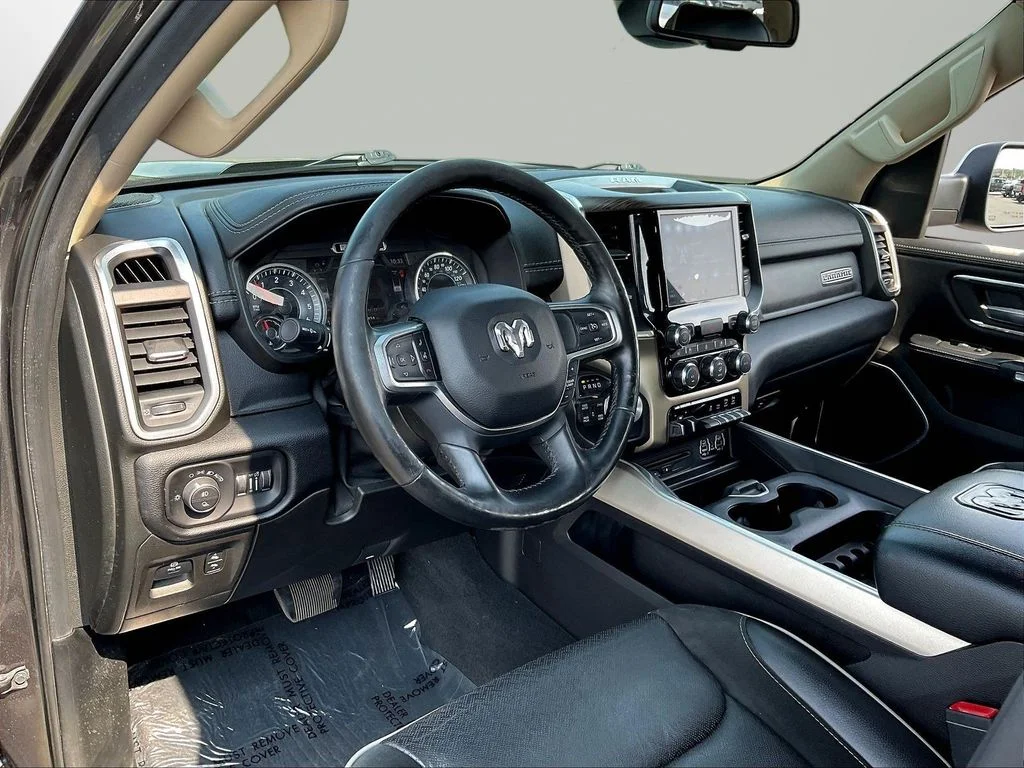 Certified Used 2019 Gray Ram Laramie image 18
