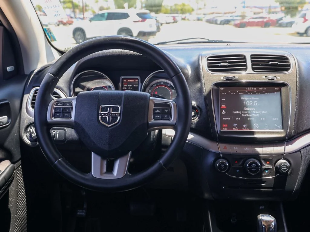 Used 2017 Black Dodge Crossroad image 21