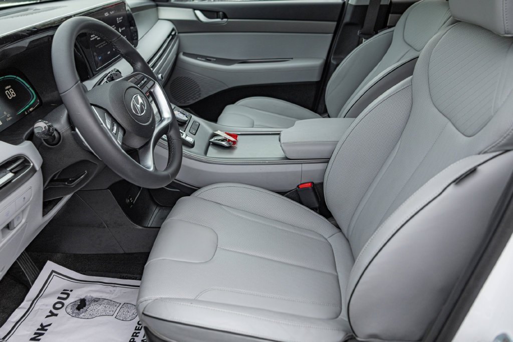 Certified Used 2024 White Hyundai SEL image 14