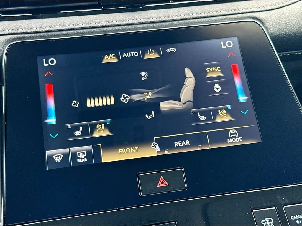 New 2027 BLACK OBSIDIAN INFINITI Luxe 2WD image 16