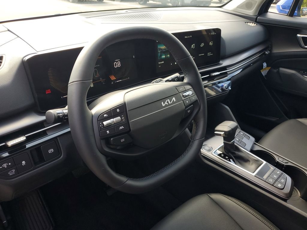 2026 Kia Sportage EX - Photo 28