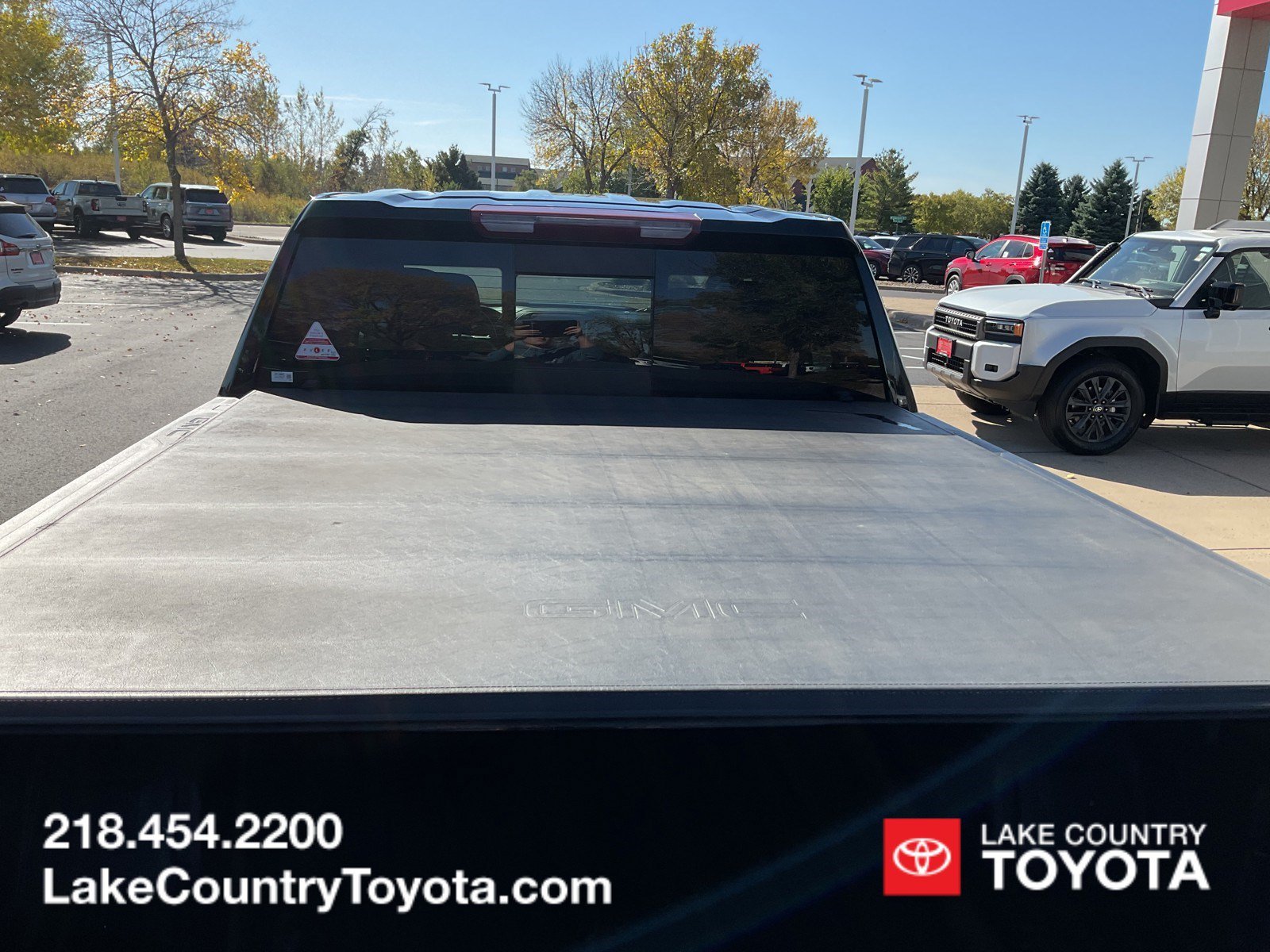 Used 2021 Onyx Black GMC AT4 image 12